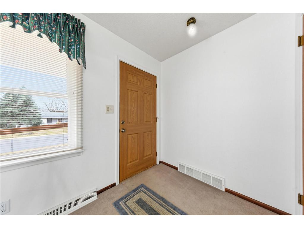 2123 Fox Place Mendota Heights MN 55120 7044565 image5