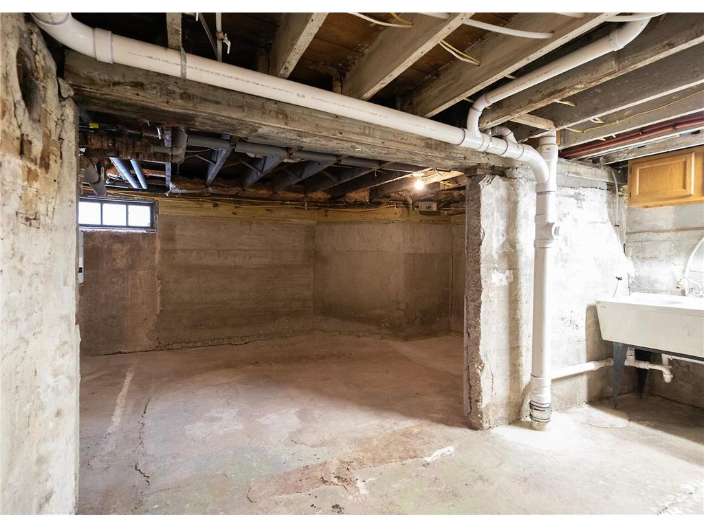 2123 John Avenue Superior WI 54880 7006112 image38