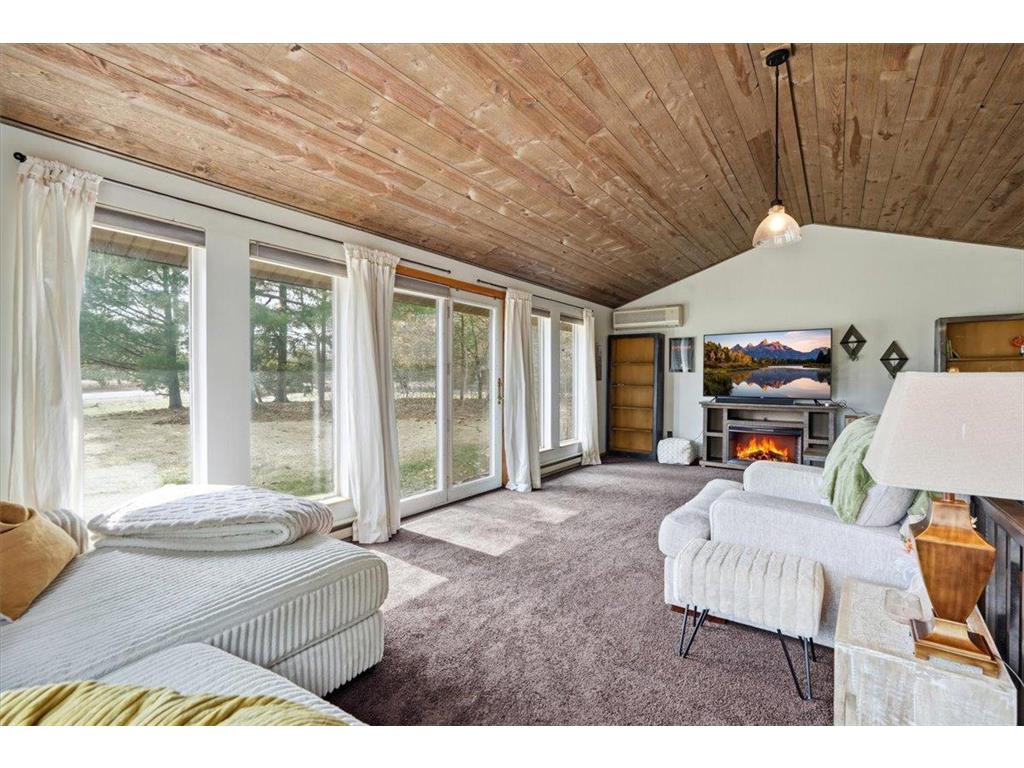 2124 12 1/4 Avenue Cameron WI 54822 7040822 image4
