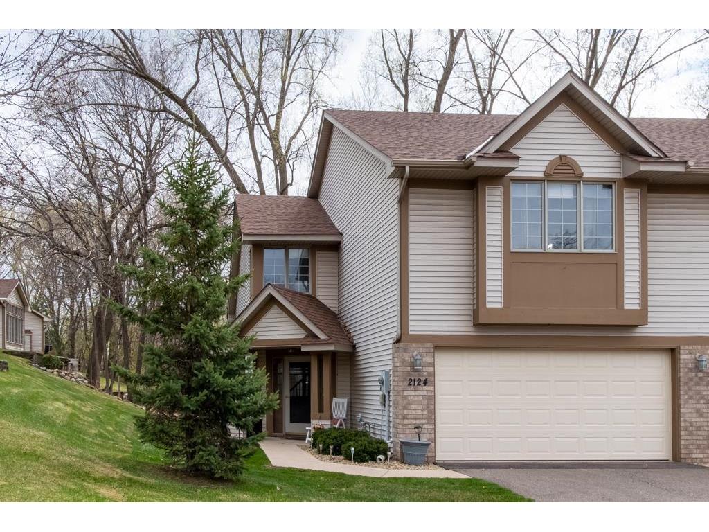 2124 Holloway Avenue E, Maplewood, MN 55109 MLS 5741037 Edina Realty