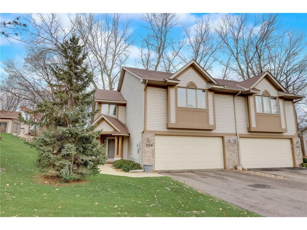 2124 Holloway Avenue E Maplewood MN 55109 6480668 image1