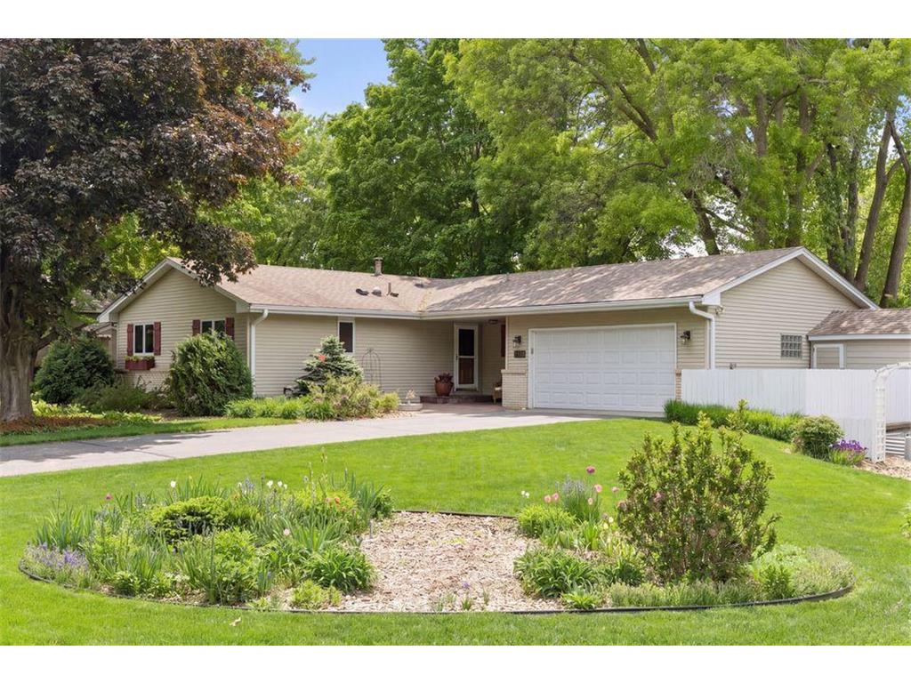 2124 Pleasant View Drive New Brighton MN 55112 7067639 image2