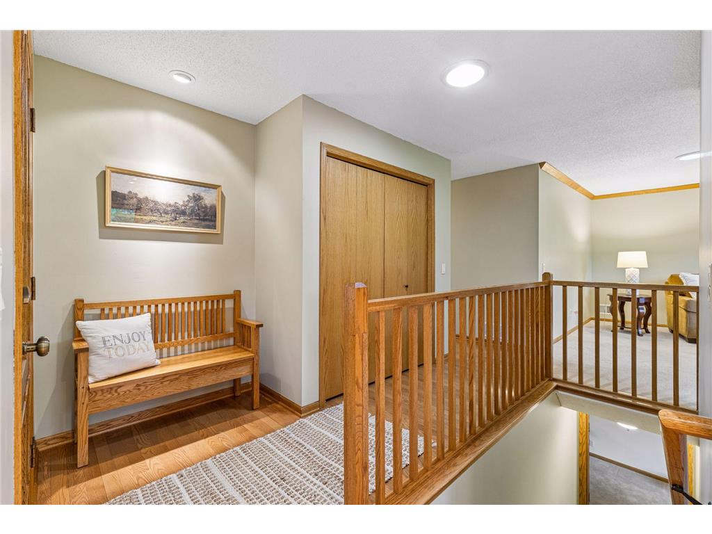 2124 Pleasant View Drive New Brighton MN 55112 7067639 image5