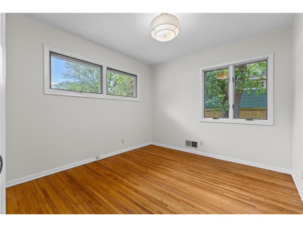 2124 Sapphire Lane Eagan MN 55122 7080707 image17