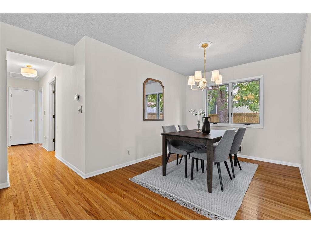 2124 Sapphire Lane Eagan MN 55122 7080707 image8