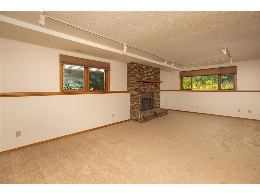 2124 Washington Lane SW Rochester MN 55902 7111247 image24