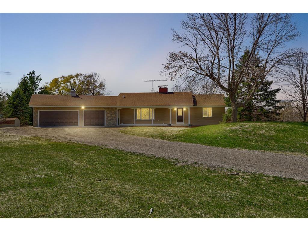 21240 Elmore Avenue Faribault MN 55021 6364437 image1