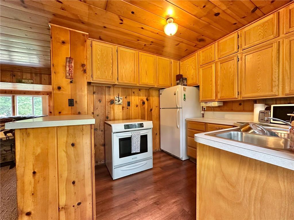 21248 County 18 Nevis MN 56467 - Boulder 7103019 image11