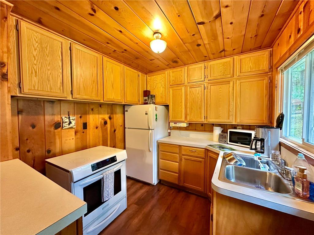 21248 County 18 Nevis MN 56467 - Boulder 7103019 image9