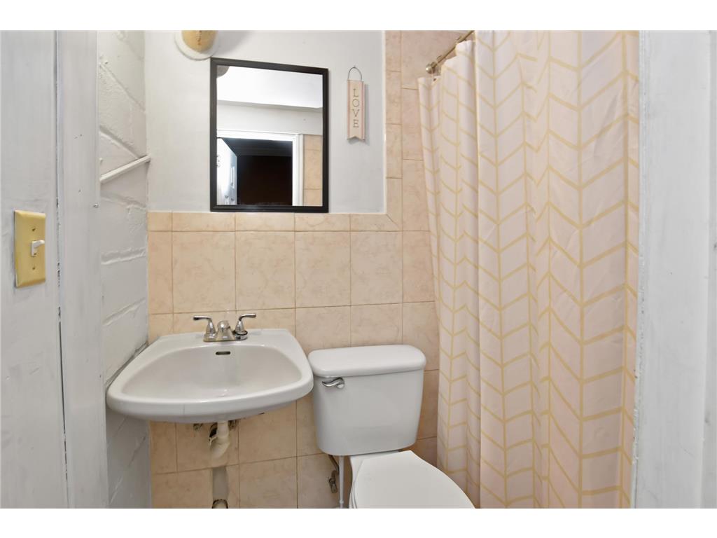 2125 44th Avenue N Minneapolis MN 55412 7000319 image28