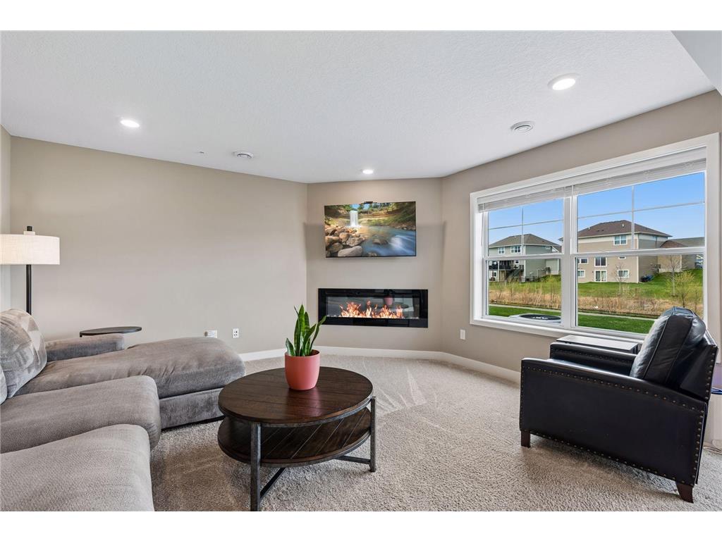 2125 Bay Drive Lino Lakes MN 55038 7064229 image8