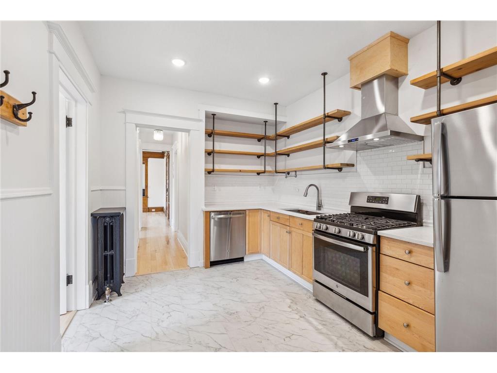 2125 Harriet Avenue Minneapolis MN 55405 6647526 image19