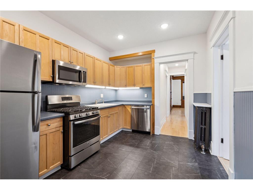 2125 Harriet Avenue Minneapolis MN 55405 6647526 image40