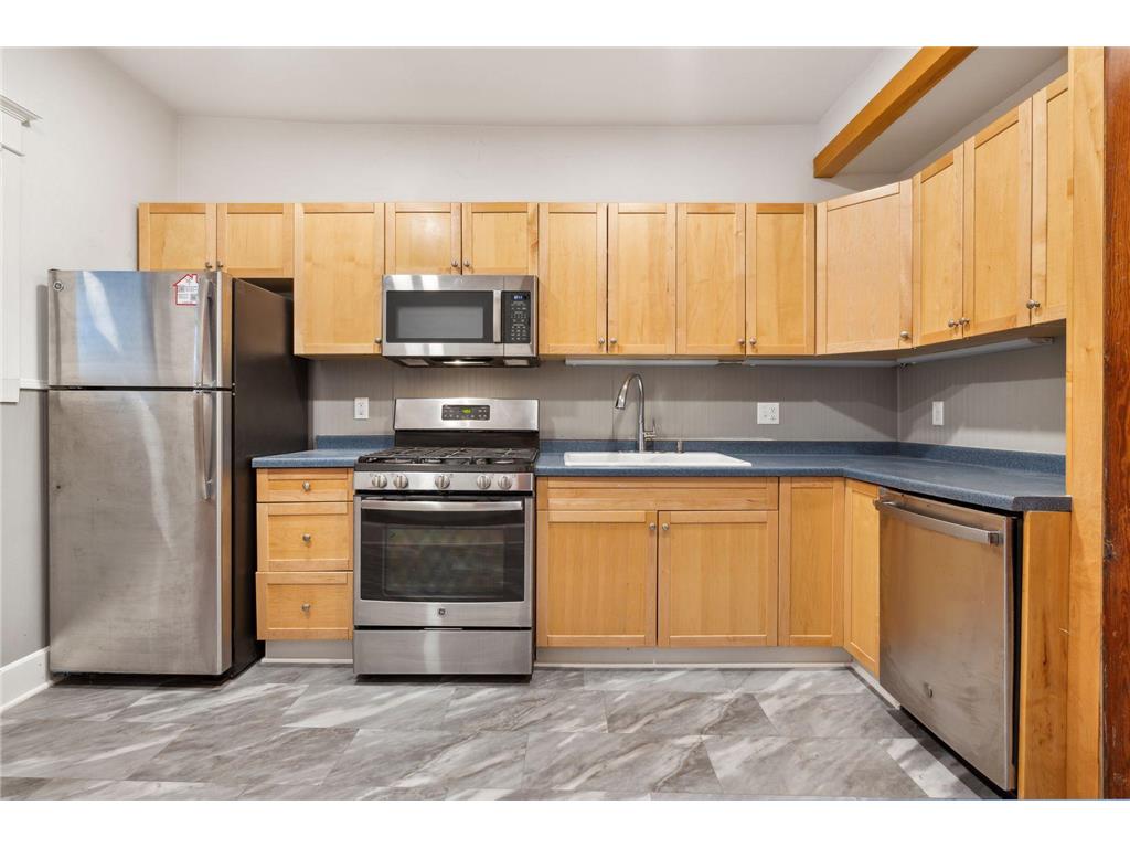 2125 Harriet Avenue Minneapolis MN 55405 6647526 image58