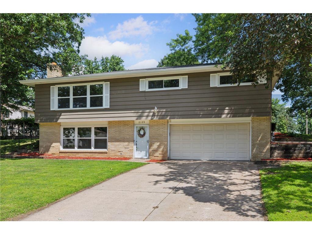 2125 Sapphire Lane Eagan MN 55122 6750836 image1