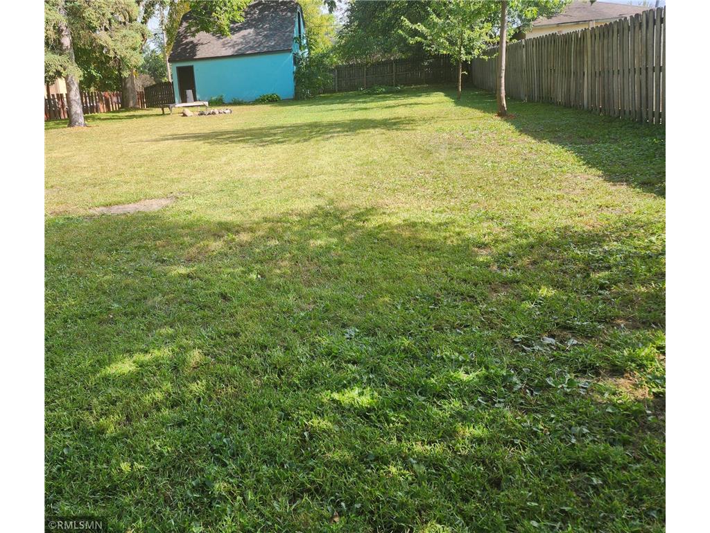 2126 Branch Avenue Anoka MN 55303 7073950 image26