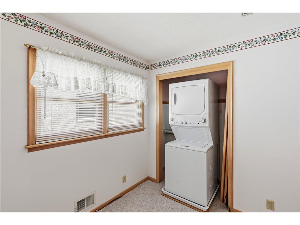 2126 Forest Drive NE Columbia Heights MN 55421 7095742 image27