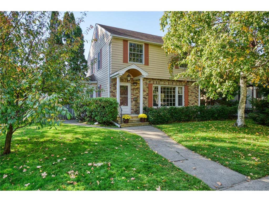 2126 Scheffer Avenue, Saint Paul, MN, 55116 MLS 6272401 Edina Realty