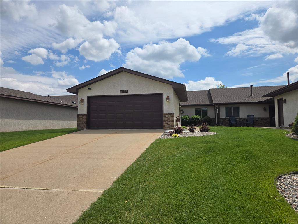 2126 Vierling Drive E Shakopee MN 55379 7076688 image1