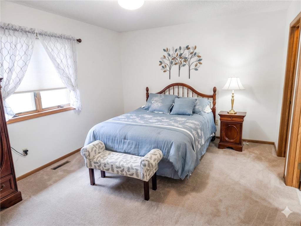 2126 Vierling Drive E Shakopee MN 55379 7076688 image14