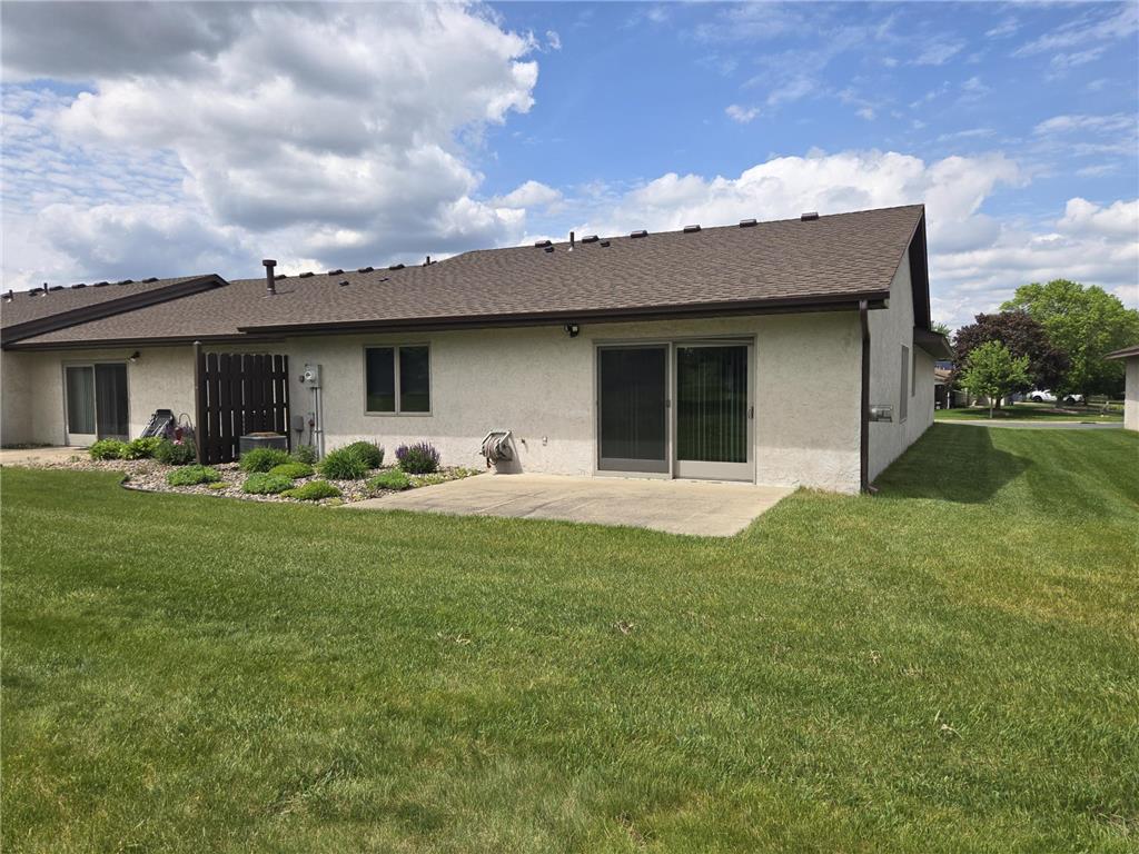 2126 Vierling Drive E Shakopee MN 55379 7076688 image25