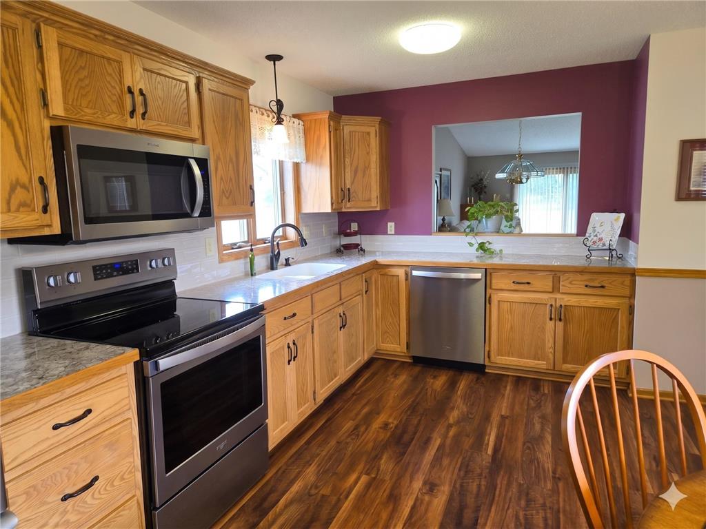 2126 Vierling Drive E Shakopee MN 55379 7076688 image3