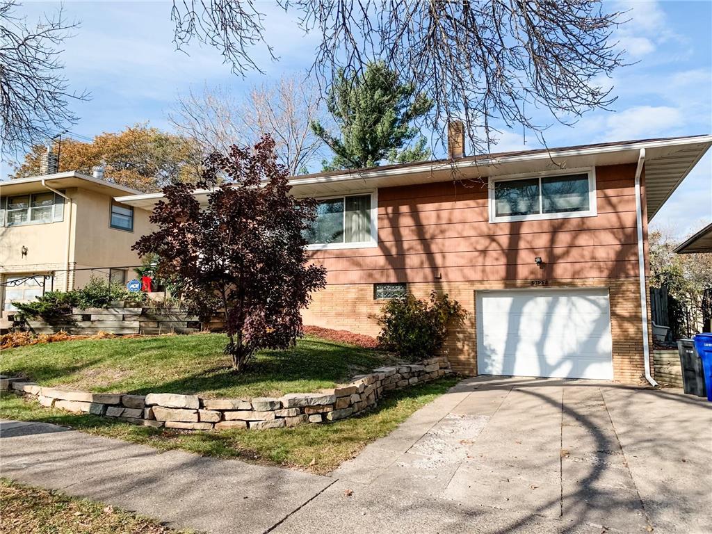 2127 Scenic Place Saint Paul MN 55119 6487958 image1