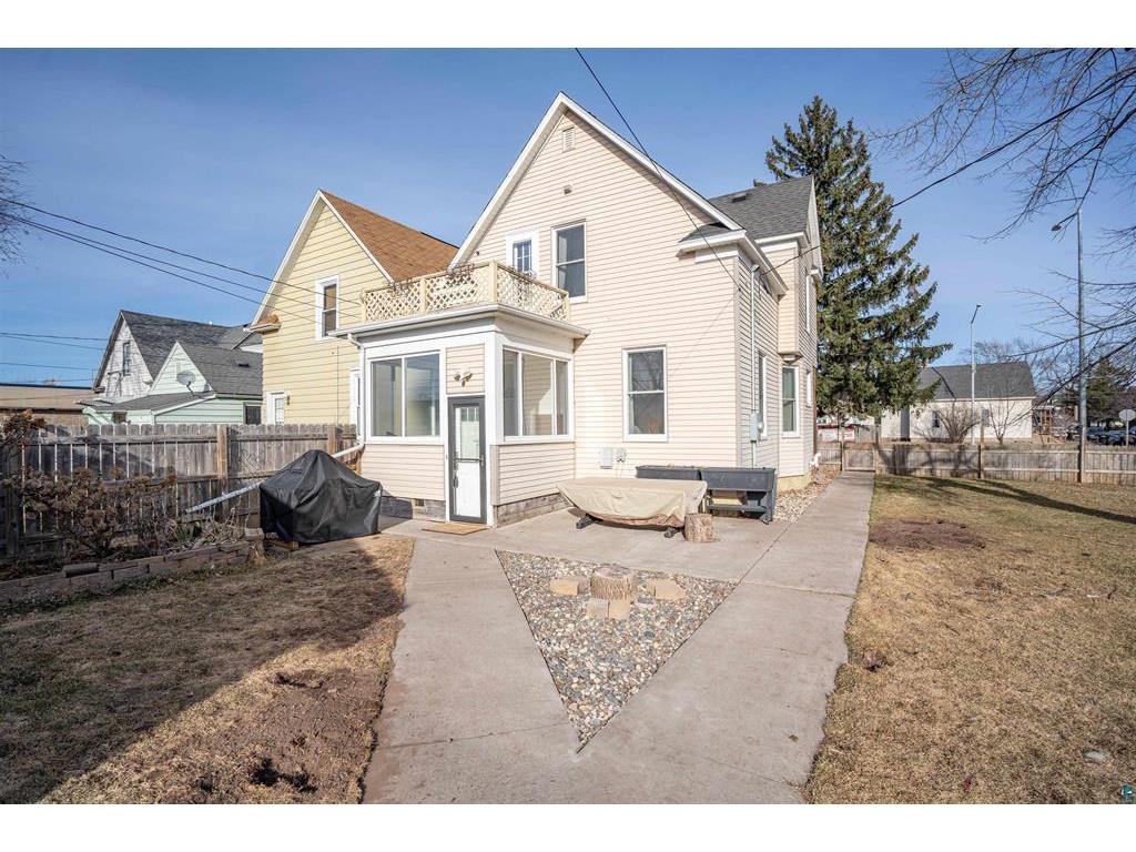2127 Tower Avenue Superior WI 54880 6507242 image1