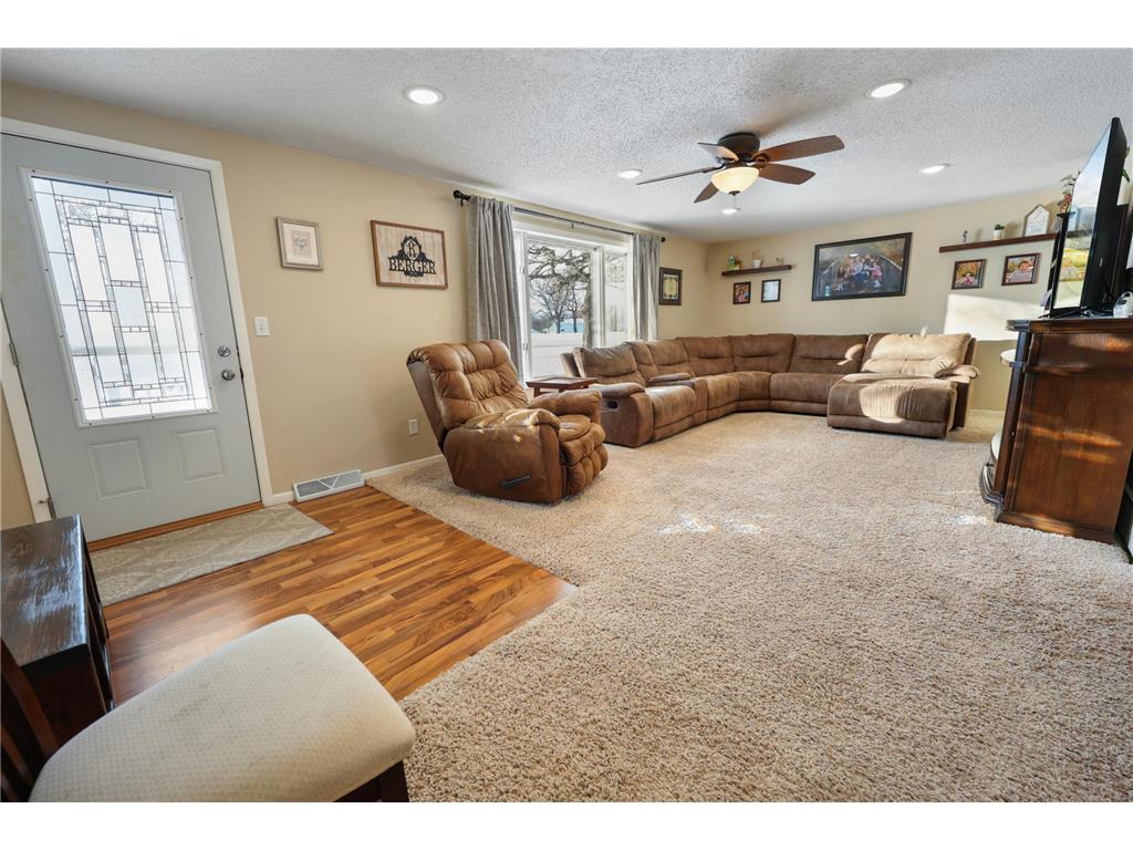 21276 County Road 7 Saint Augusta MN 56301 - Johnson Creek 7012128 image5