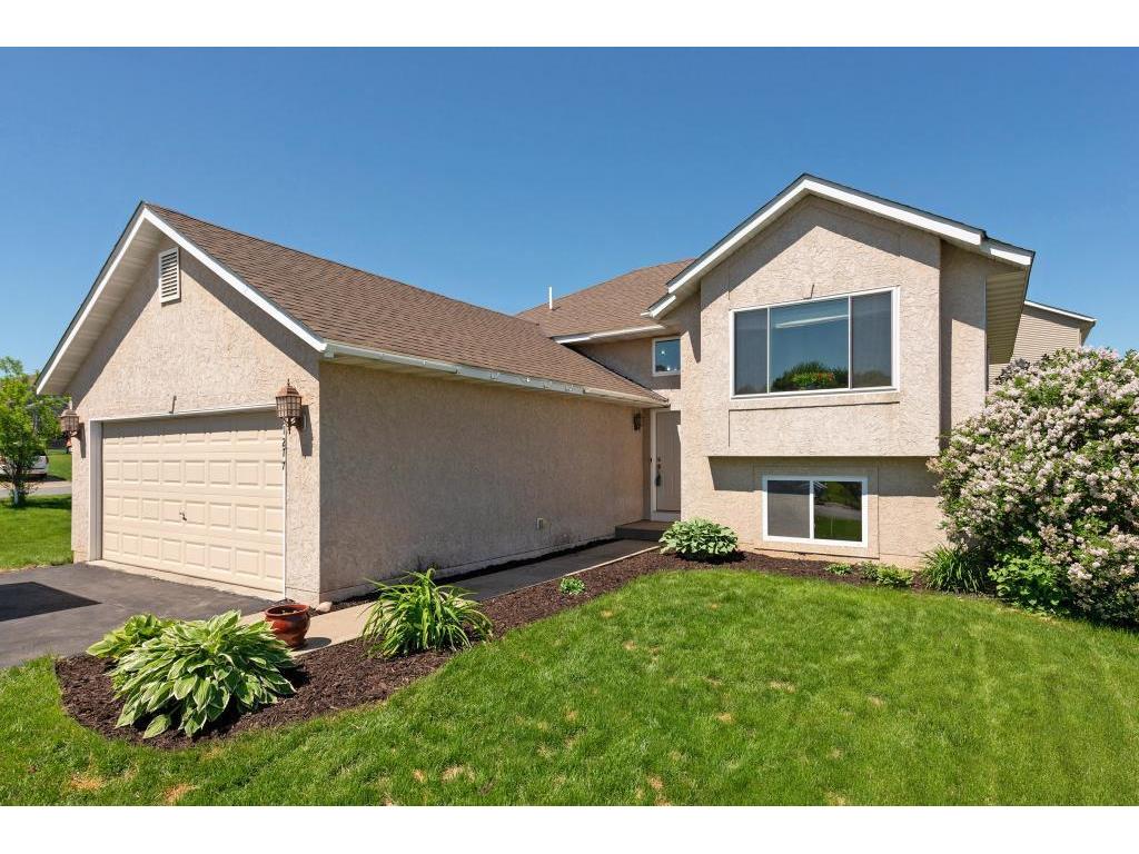 21277 Idaho Avenue, Lakeville, MN 55044 MLS 5575914 Edina Realty