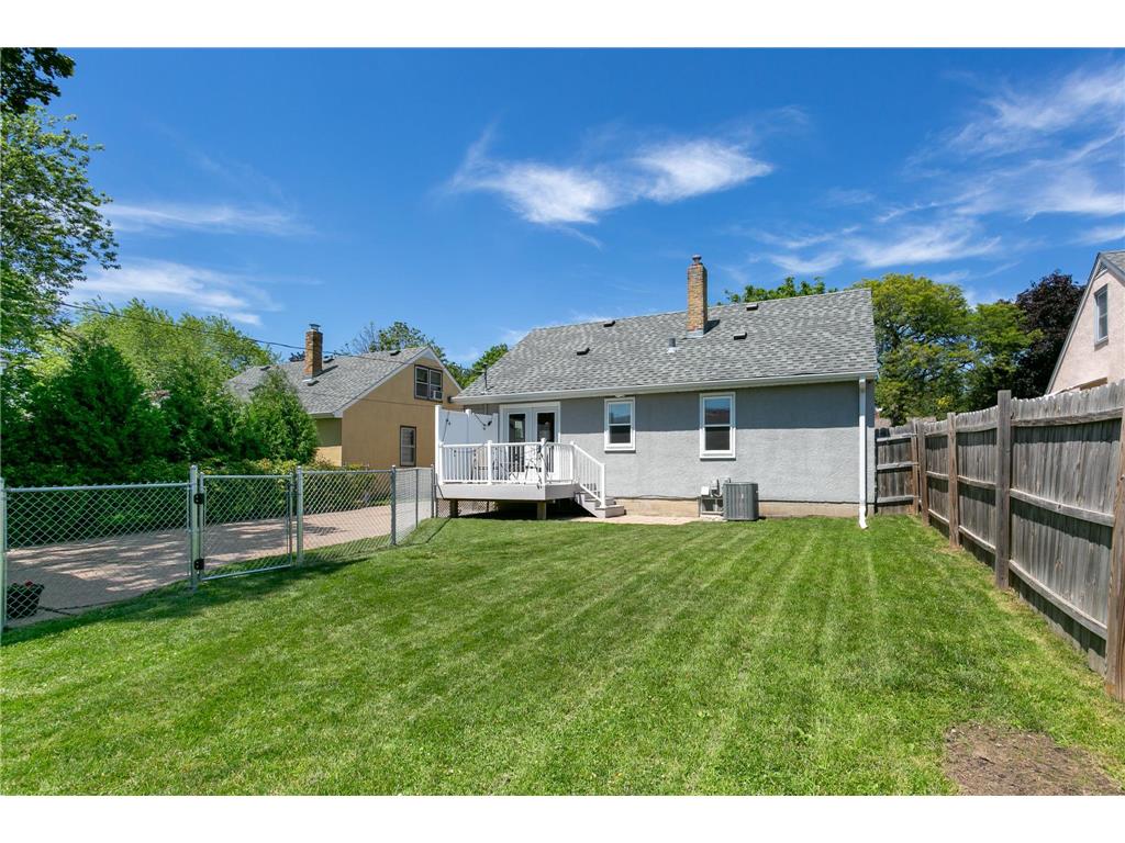 2128 Case Avenue E Saint Paul MN 55119 7105239 image29