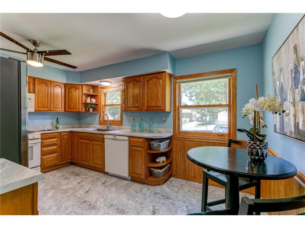 2128 Case Avenue E Saint Paul MN 55119 7105239 image6