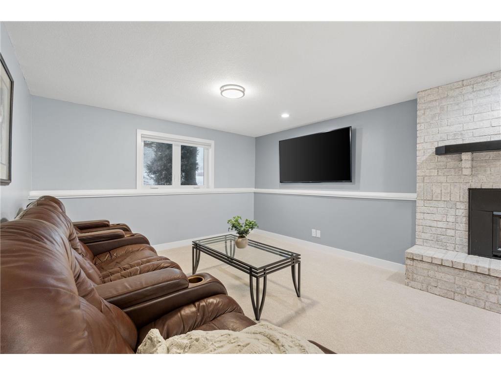 2129 Arkwright Street Maplewood MN 55117 7087511 image22