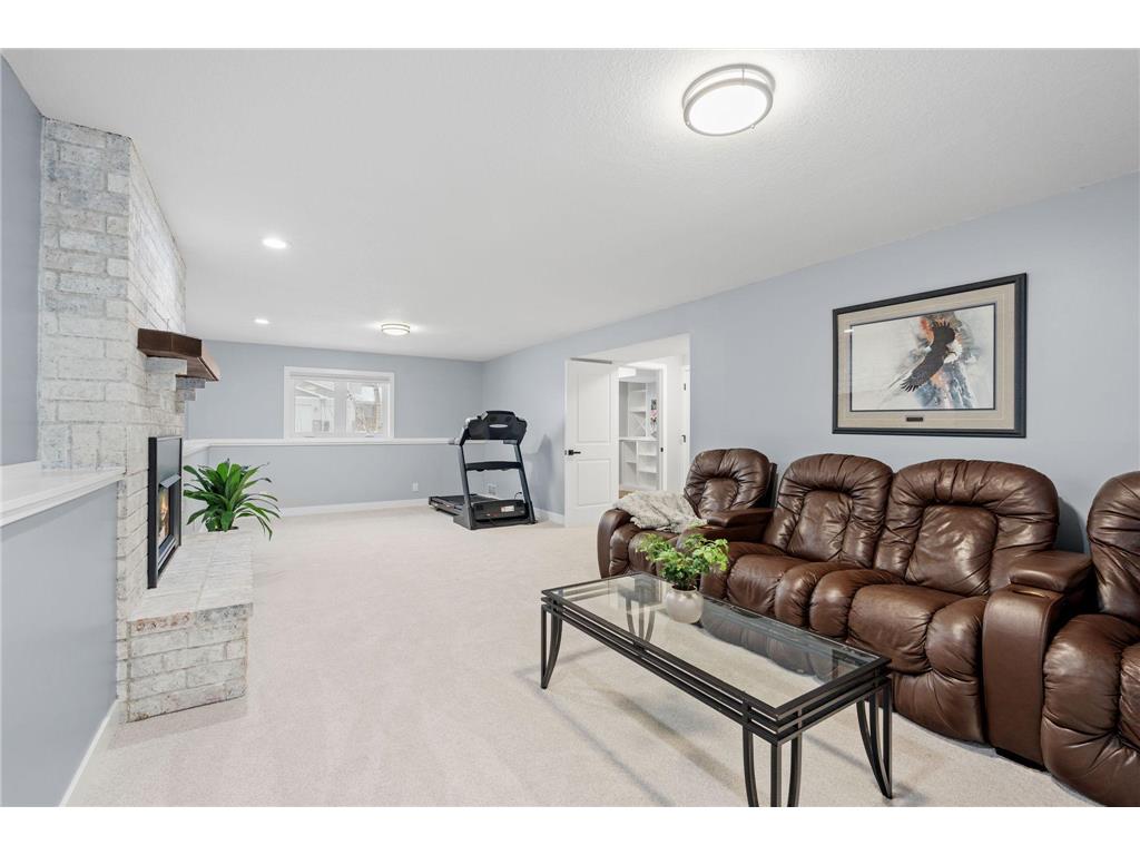 2129 Arkwright Street Maplewood MN 55117 7087511 image23