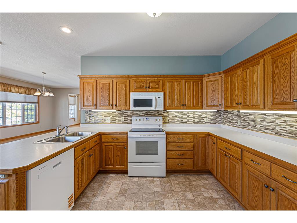 2129 Bard Court Faribault MN 55021 7086956 image17