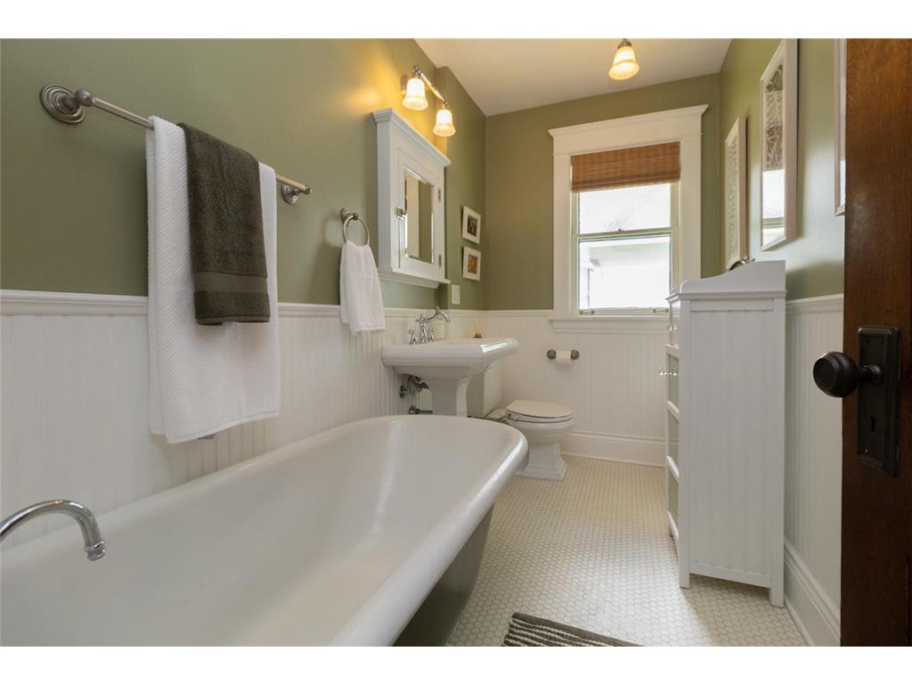 2129 Carroll Avenue Saint Paul MN 55104 7094319 image34