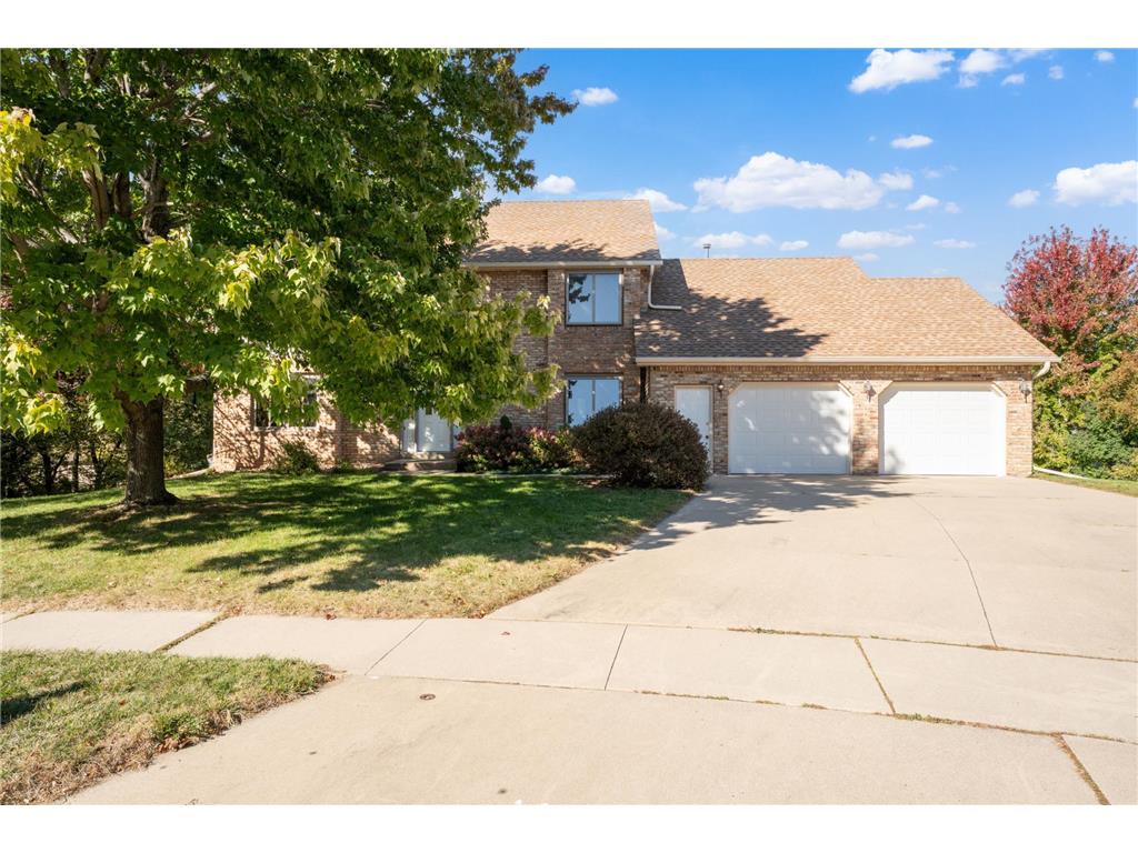 2129 E Heights Lane NE Rochester MN 55906 6804066 image1