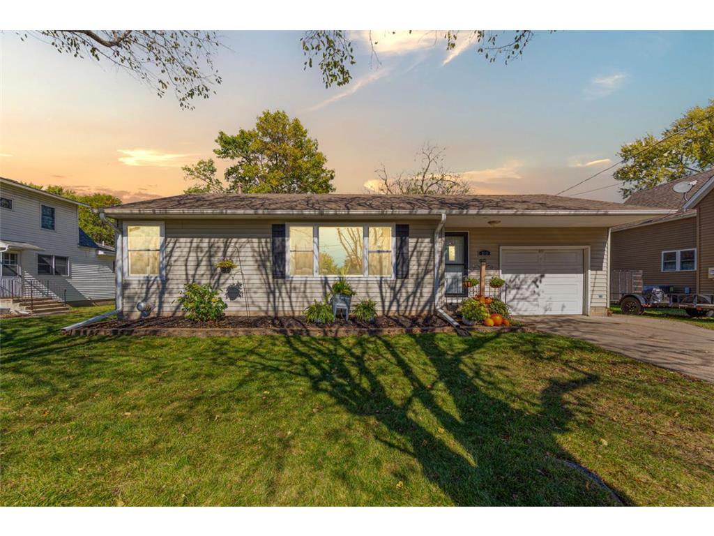 213 10th Avenue SE Waseca MN 56093 6800464 image1