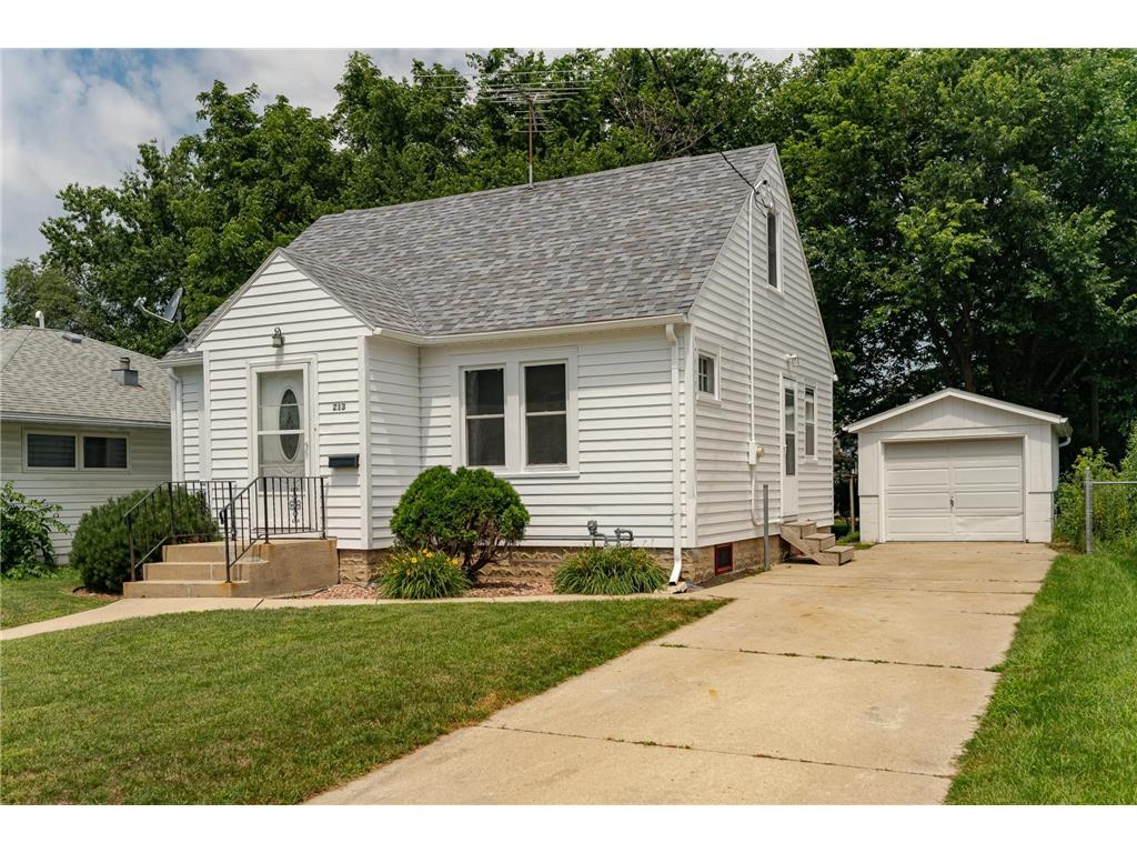 213 11th Street SE Rochester MN 55904 6755545 image1