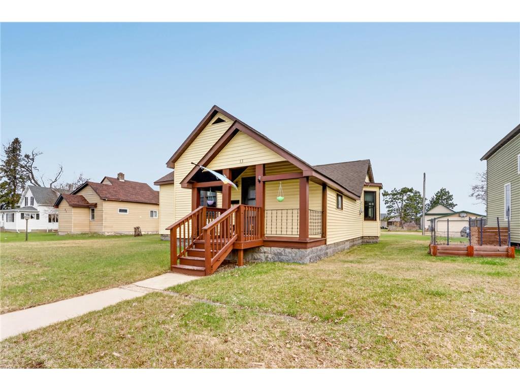 13 2nd Avenue NE Deer River MN 56636 7062170 image1