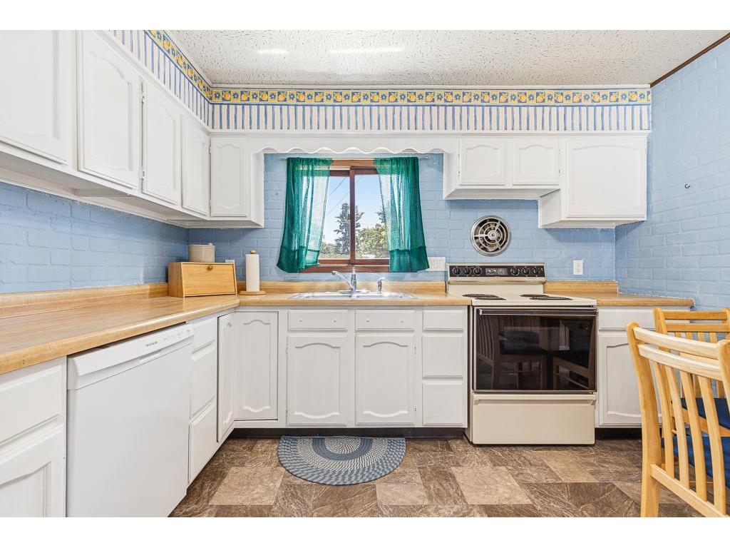 213 2nd Street E Jasper MN 56144 7092797 image19
