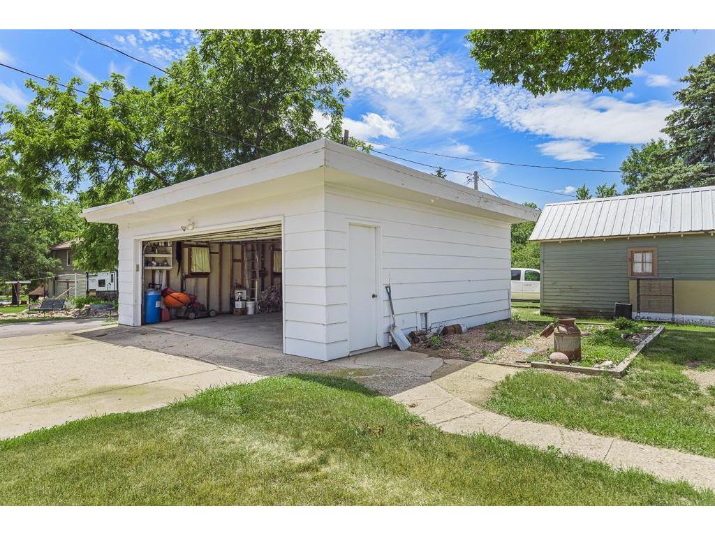 213 2nd Street E Jasper MN 56144 7092797 image5