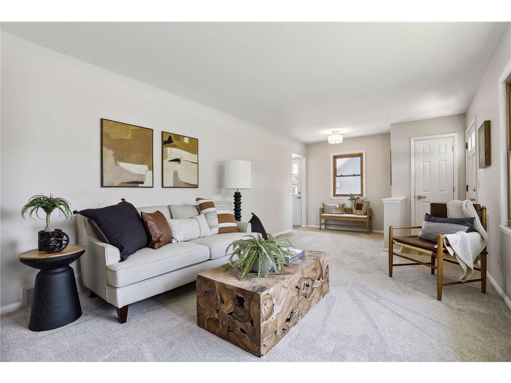 213 49th Avenue NE Fridley MN 55421 6377762 image1