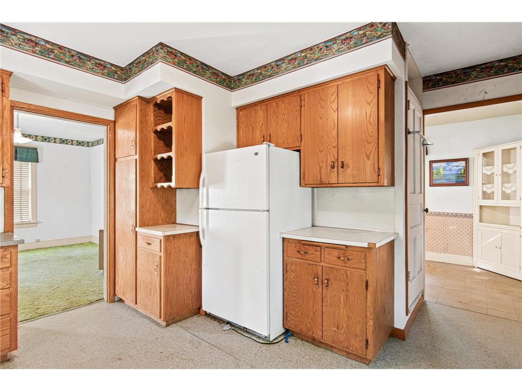 213 4TH ST W Chaska MN 55315 7098161 image7