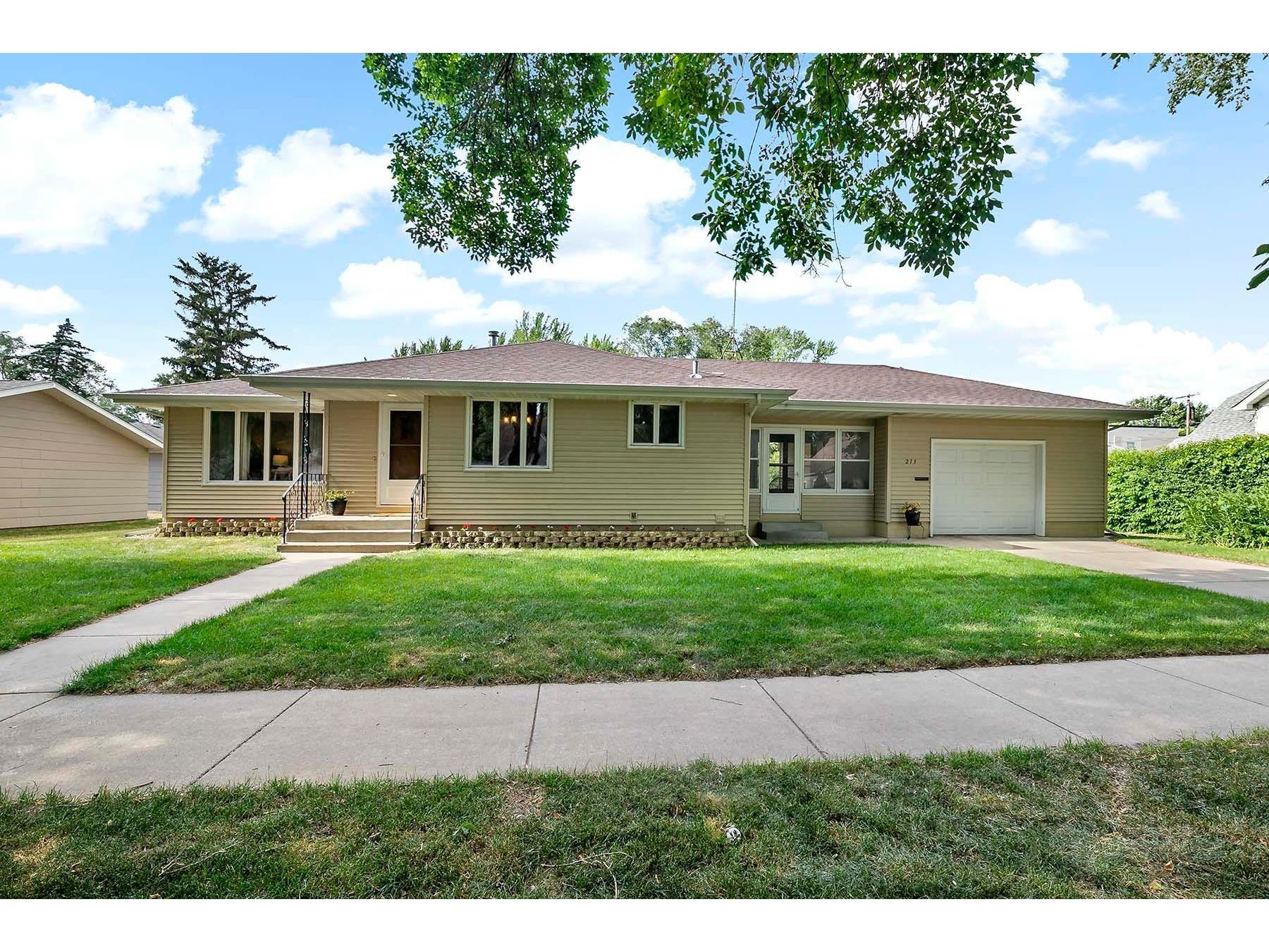 213 4th Street W, Jordan, MN 55352 MLS 6011571 Edina Realty