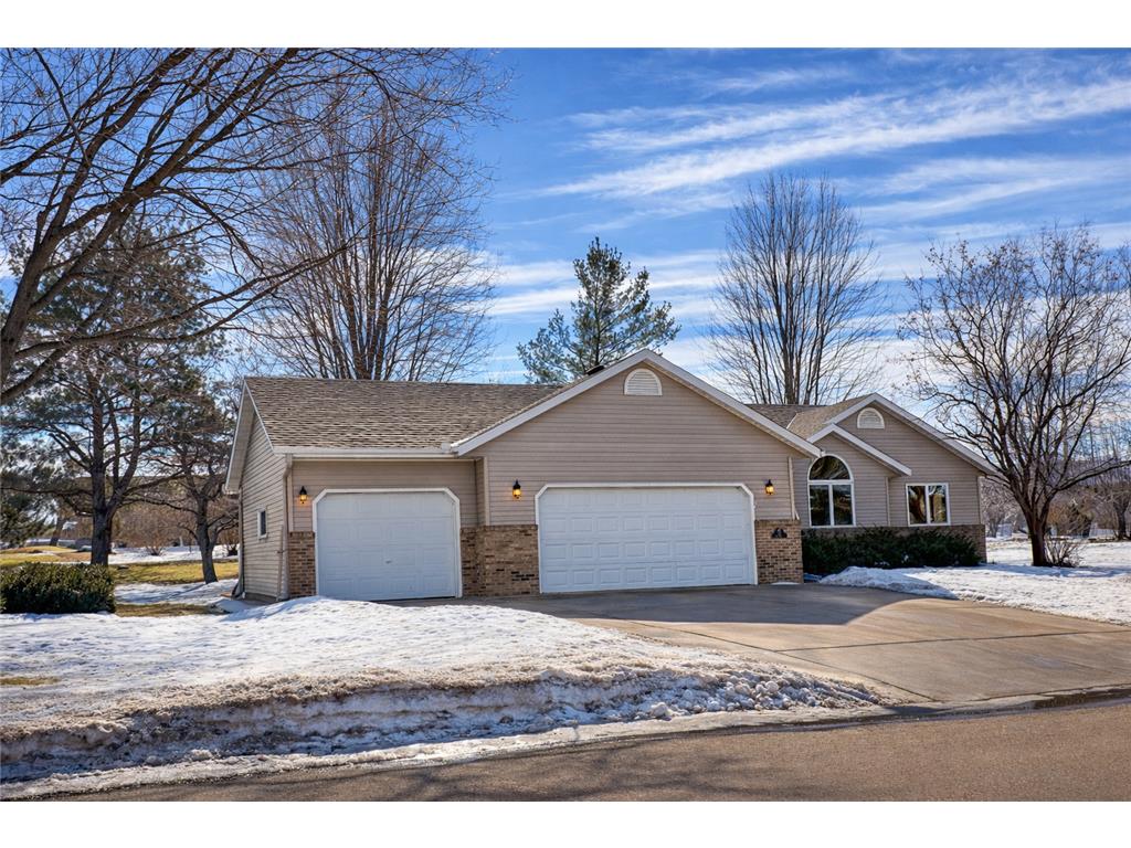 213 6th Street Kenyon MN 55946 7021474 image1