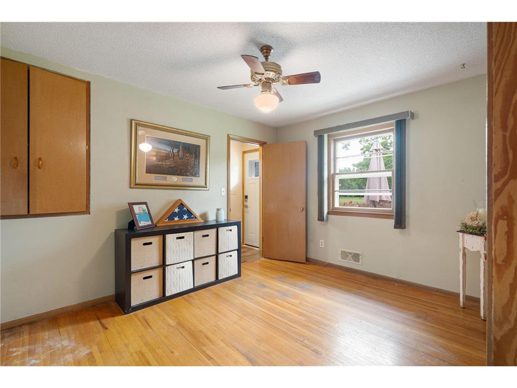 213 7th Avenue NE Waseca MN 56093 7088432 image17