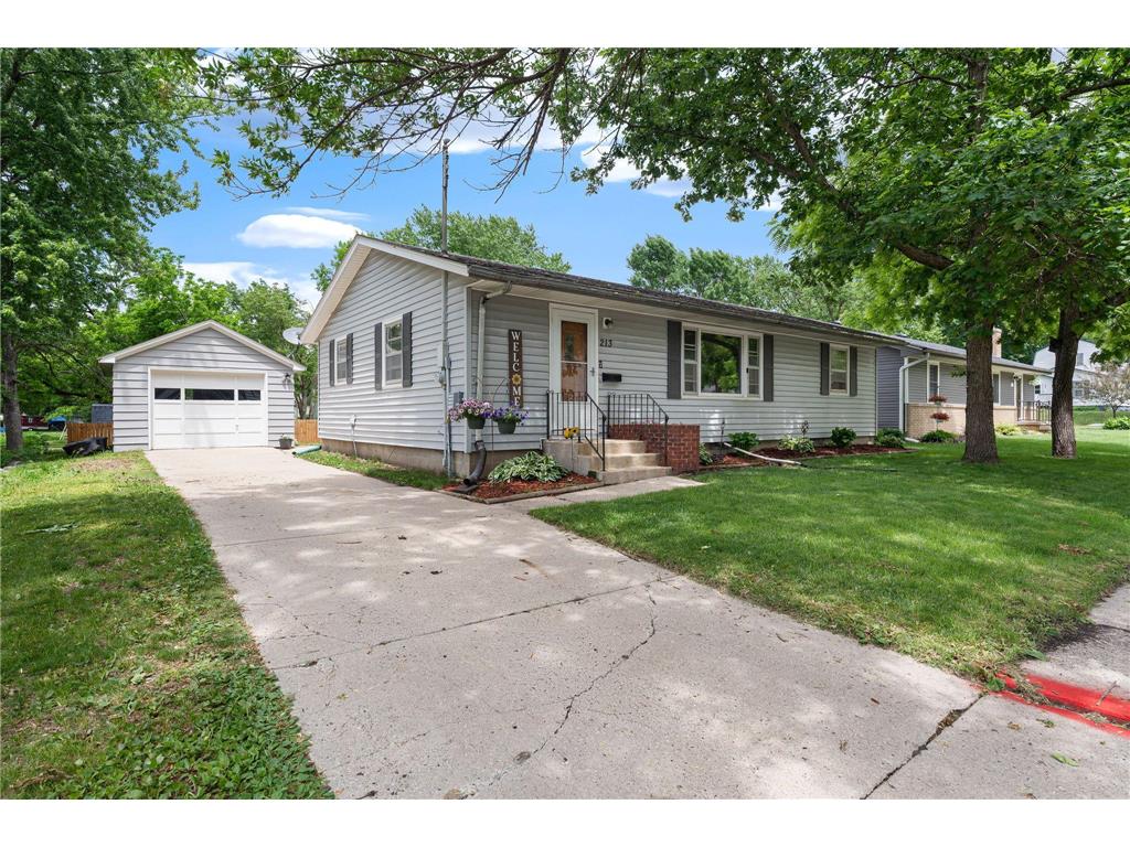 213 7th Avenue NE Waseca MN 56093 7088432 image2