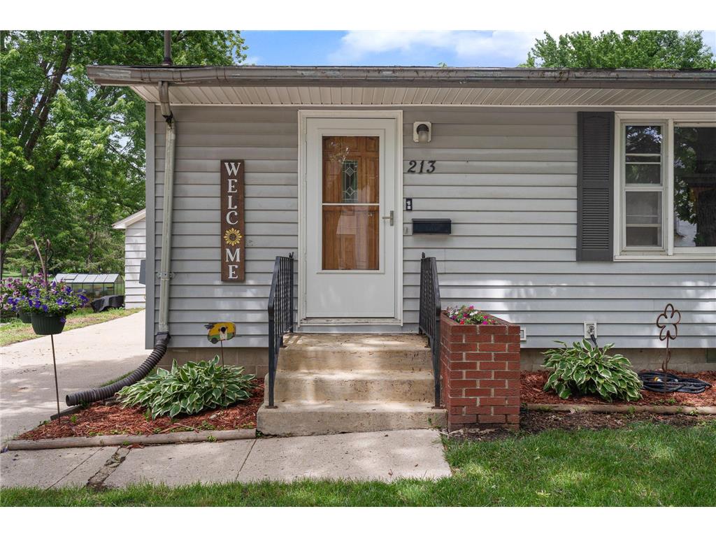213 7th Avenue NE Waseca MN 56093 7088432 image3