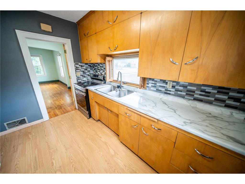 213 7th Street NW Faribault MN 55021 7061439 image10